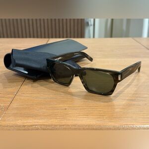Saint Laurent Sun Glasses